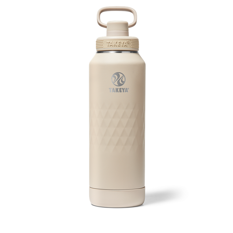 takeya-sport-water-bottle-c3 TKS_SP25_SptBtl_Almond_40oz_51352_v1_SHD-1.png